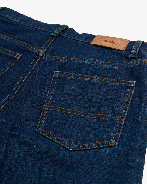 DEUS EX MACHINA DIVINE FORCE JEAN